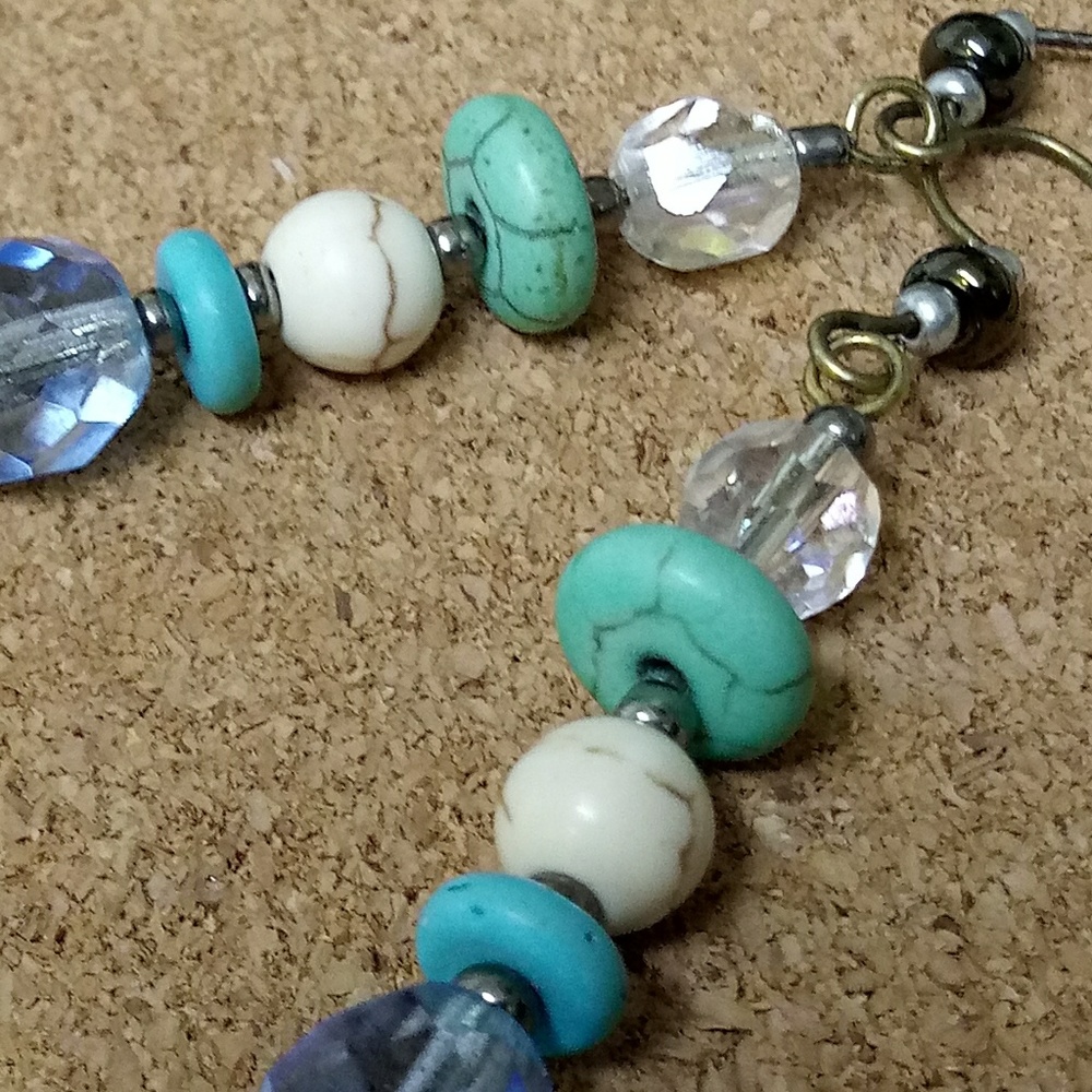 Earring's - Picture 6 of 7